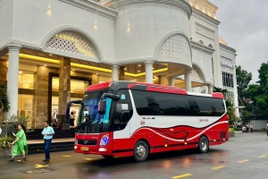 Cho thuê xe 29 chỗ Thaco ,Universe cao cấp